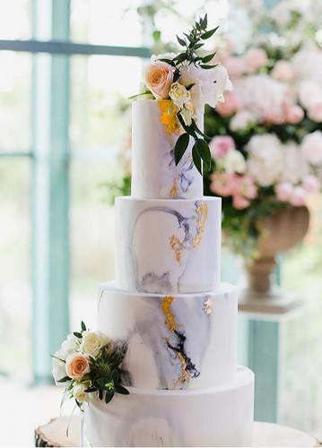 Marbled Fondant Wedding Cake